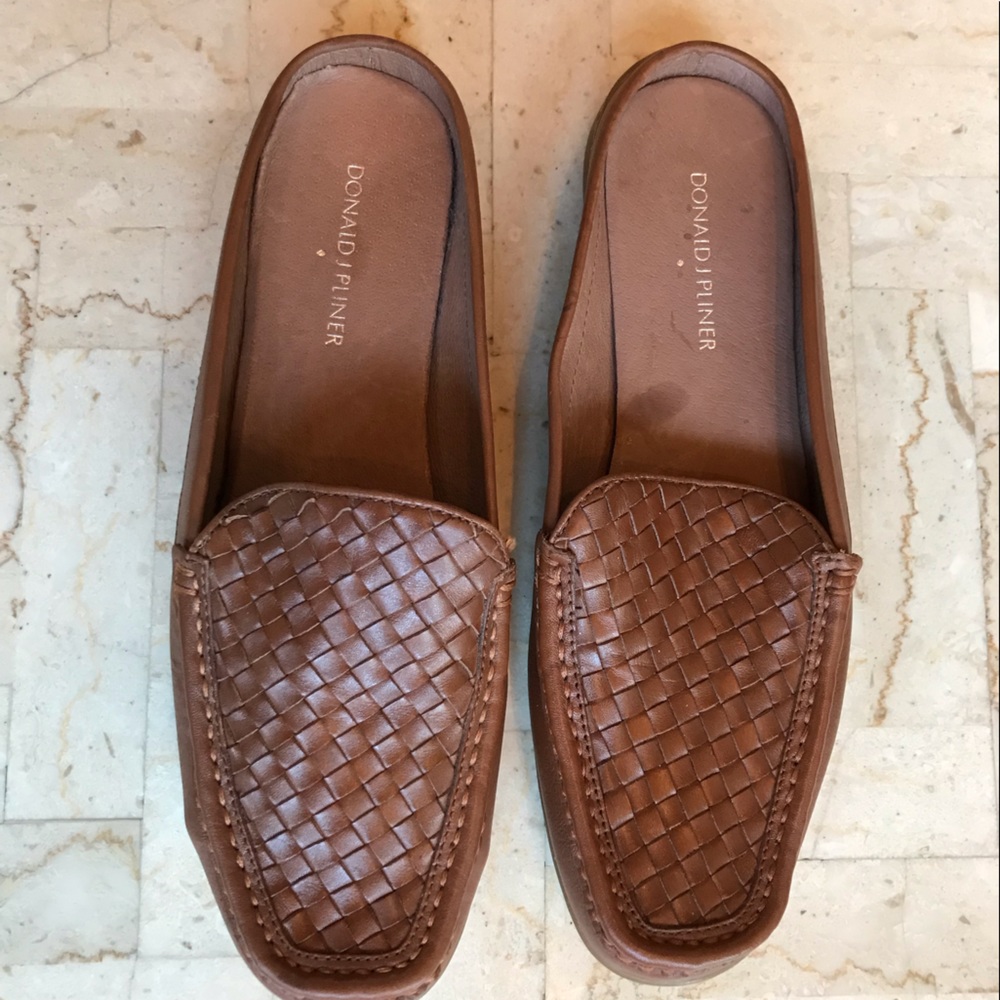 Donald J. Pliner Mules